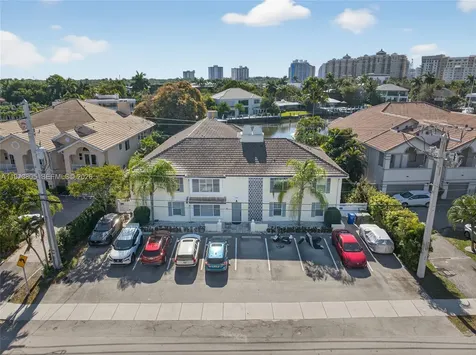 1308 Bayview Drive Fort Lauderdale FL 33304