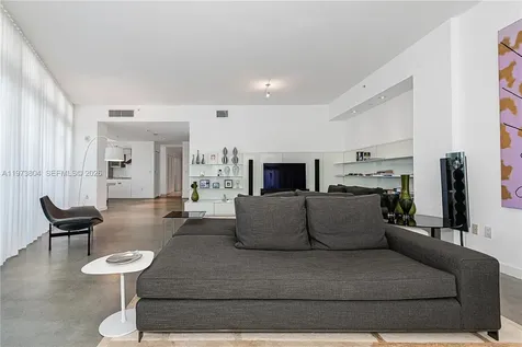 6101 Aqua Avenue Miami Beach FL 33141