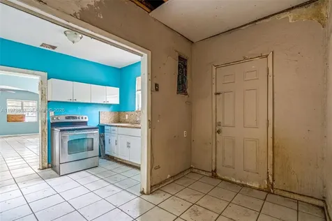 1045 SW 20th Avenue Miami FL 33135