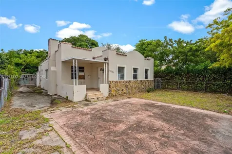 1045 SW 20th Avenue Miami FL 33135