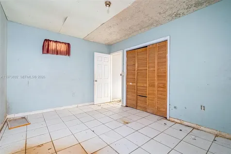 1045 SW 20th Avenue Miami FL 33135