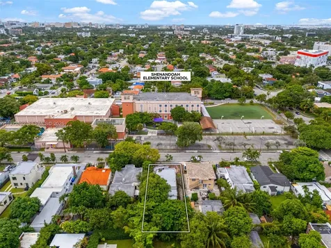 1045 SW 20th Avenue Miami FL 33135
