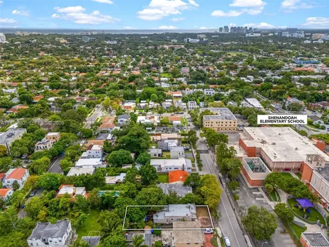 1045 SW 20th Avenue Miami FL 33135