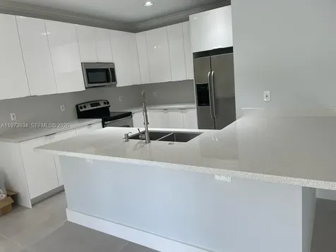 1527 Winterberry Weston FL 33327