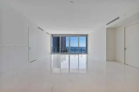 300 Biscayne Boulevard Way Miami FL 33131