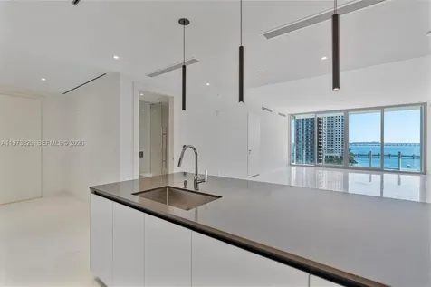 300 Biscayne Boulevard Way Miami FL 33131