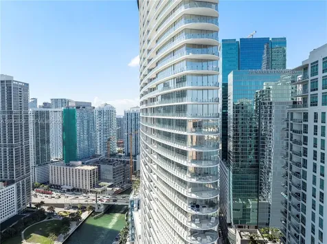 300 Biscayne Boulevard Way Miami FL 33131