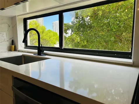 17021 N Bay Road Sunny Isles Beach FL 33160