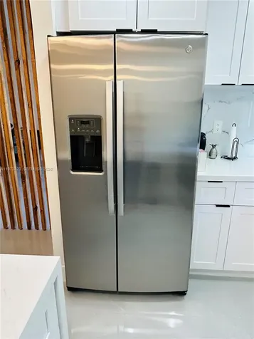 17021 N Bay Road Sunny Isles Beach FL 33160