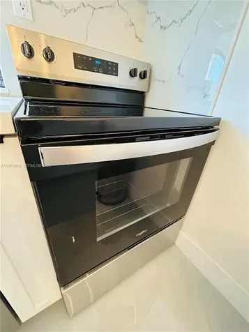 17021 N Bay Road Sunny Isles Beach FL 33160