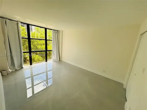 17021 N Bay Road Sunny Isles Beach FL 33160