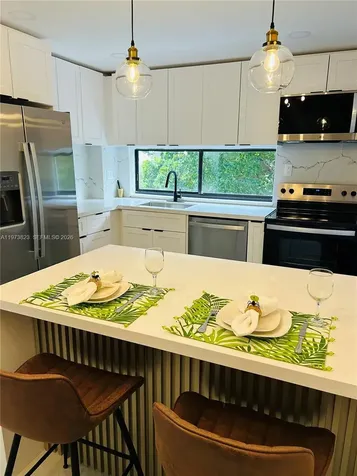 17021 N Bay Road Sunny Isles Beach FL 33160