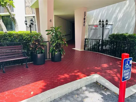 17021 N Bay Road Sunny Isles Beach FL 33160