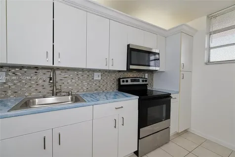 2903 N Miami Beach Boulevard North Miami Beach FL 33160