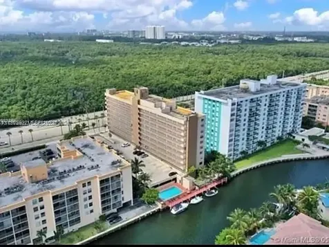 2903 N Miami Beach Boulevard North Miami Beach FL 33160