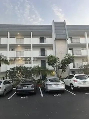 Lauderhill FL 33319