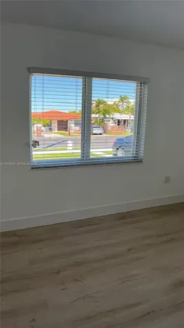 2800 SW 25th Street Miami FL 33133