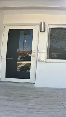 2800 SW 25th Street Miami FL 33133