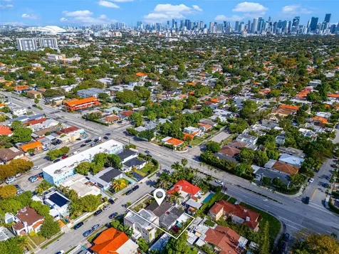 2220 SW 16th Terrace Miami FL 33145