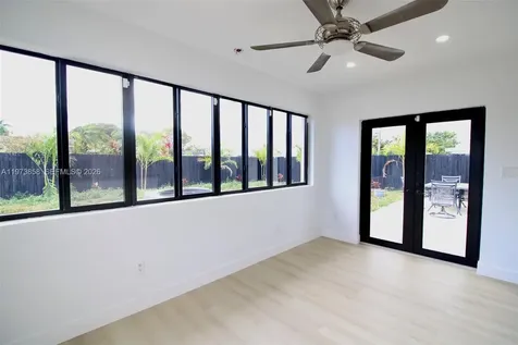 15300 SW 299th Street Homestead FL 33033