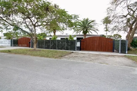 15300 SW 299th Street Homestead FL 33033