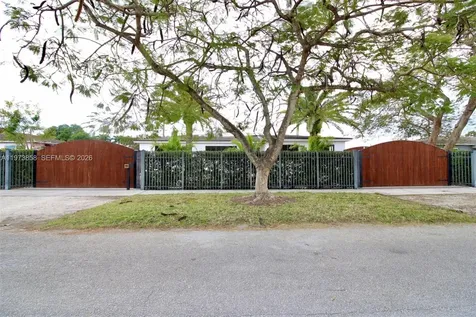 15300 SW 299th Street Homestead FL 33033