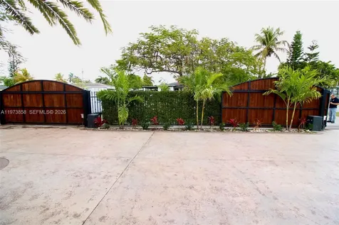 15300 SW 299th Street Homestead FL 33033