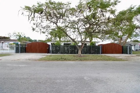 15300 SW 299th Street Homestead FL 33033