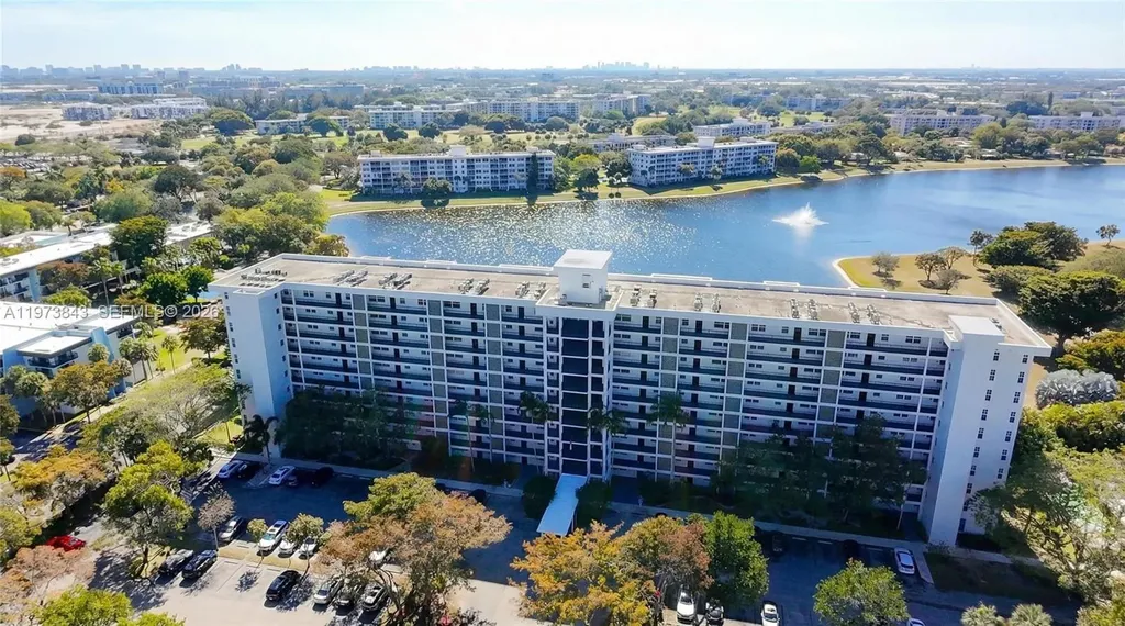 2900 N Course Drive Pompano Beach FL 33069