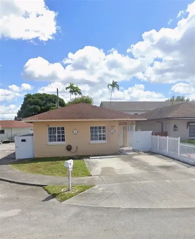 1353 W 30th Street Hialeah FL 33012