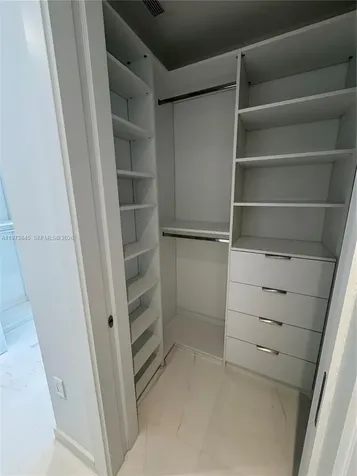 300 Biscayne Boulevard Way Miami FL 33131