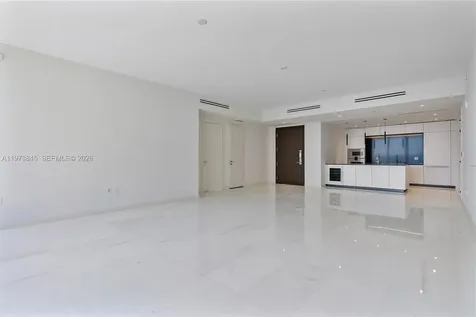 300 Biscayne Boulevard Way Miami FL 33131