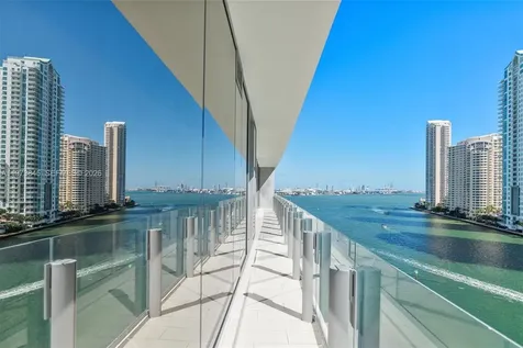 300 Biscayne Boulevard Way Miami FL 33131