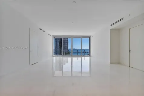 300 Biscayne Boulevard Way Miami FL 33131
