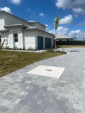 27559 SW 159th Place Unincorporated Dade FL 33033
