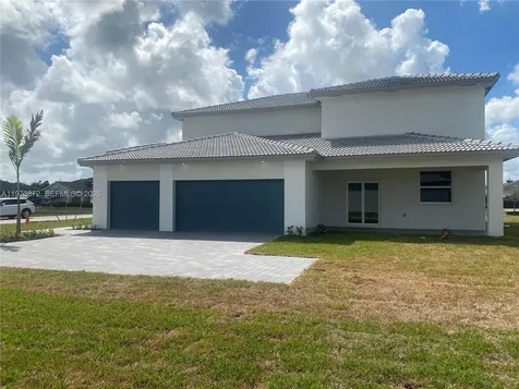 27559 SW 159th Place Unincorporated Dade FL 33033