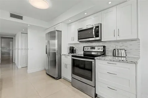 2017 S Ocean Drive Hallandale Beach FL 33009