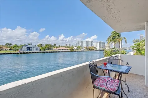 2017 S Ocean Drive Hallandale Beach FL 33009