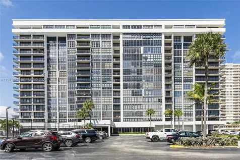 2017 S Ocean Drive Hallandale Beach FL 33009