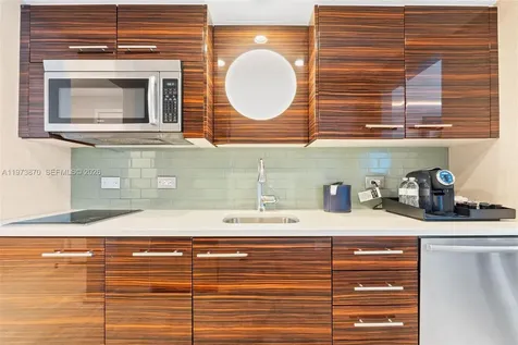 551 N Fort Lauderdale Beach Boulevard Fort Lauderdale FL 33304