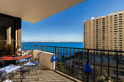 520 Brickell Key Drive Miami FL 33131