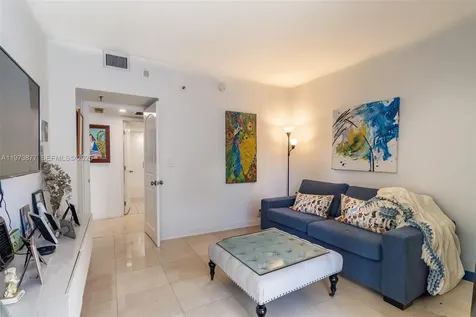 520 Brickell Key Drive Miami FL 33131