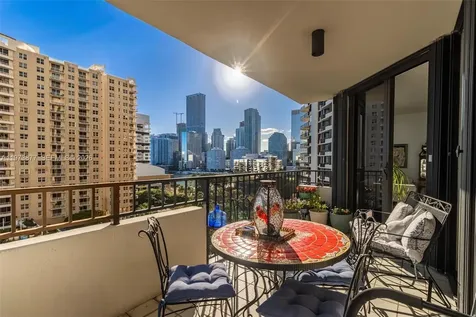 520 Brickell Key Drive Miami FL 33131
