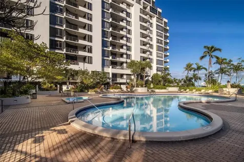 520 Brickell Key Drive Miami FL 33131