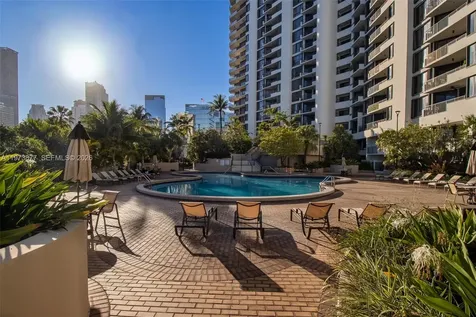 520 Brickell Key Drive Miami FL 33131