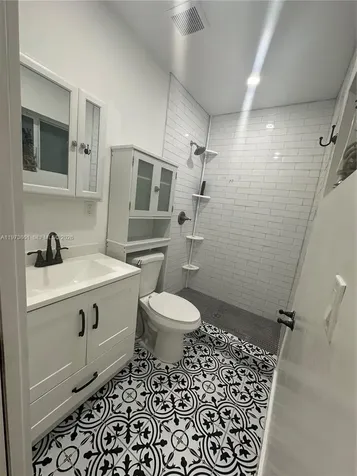 2401 SW 83rd Avenue Miami FL 33155