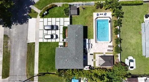 2401 SW 83rd Avenue Miami FL 33155