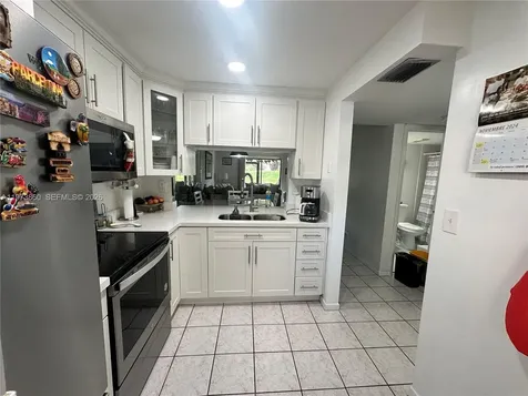 10434 Sunrise Lakes Boulevard Sunrise FL 33322