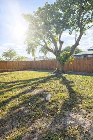 2330 Scott Street Hollywood FL 33020