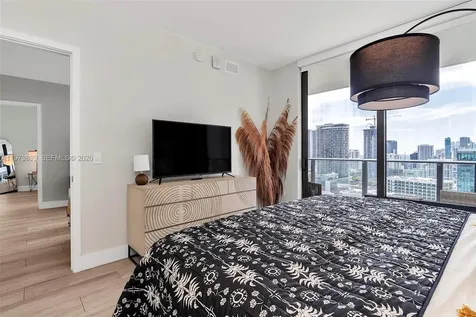 121 NE 34th Street Miami FL 33137